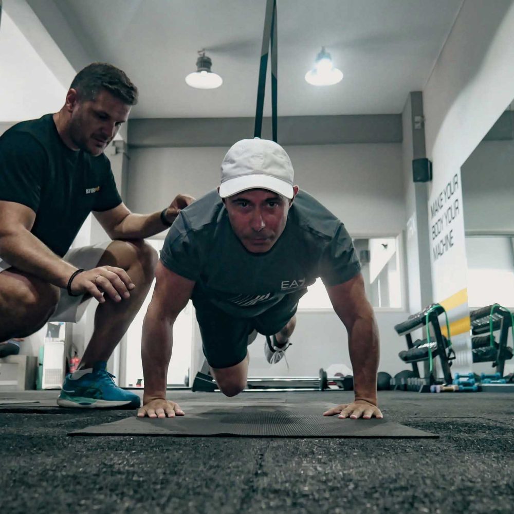 slider-pesonal-training-reforme-resource-management-hrm-crm-job-booking-graphdays